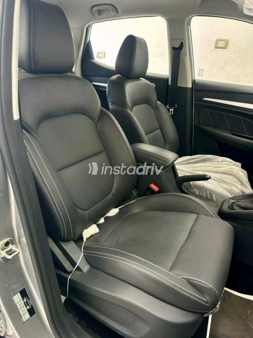 MG ZS 2026 Silver Automatic Used for Sale in Alexandria - 10