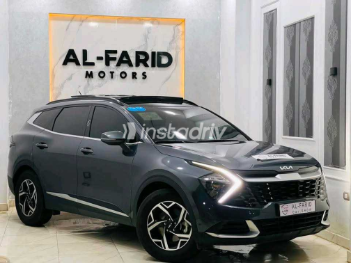 كيا سبورتاج 2023 أبيض أوتوماتيك مستعملة للبيع في القاهرة - 7