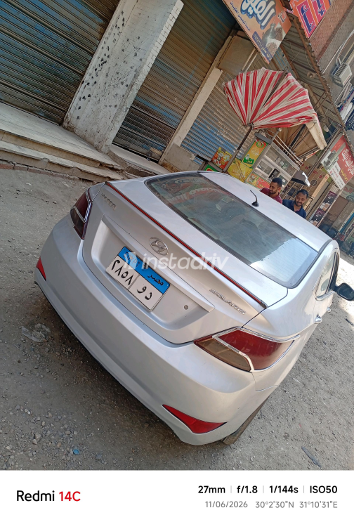 Hyundai Solaris 2017 Silver Automatic Used for Sale in Cairo - 4