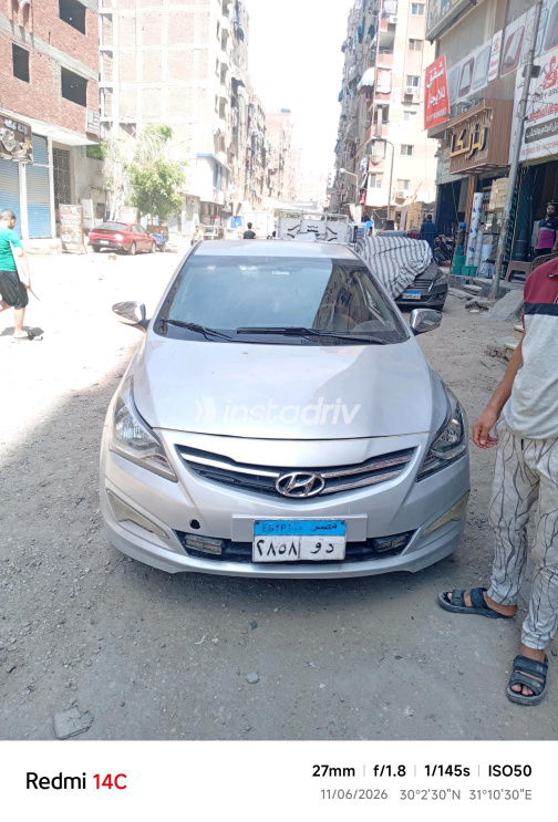 Hyundai Solaris 2017 Silver Automatic Used for Sale in Cairo - 9