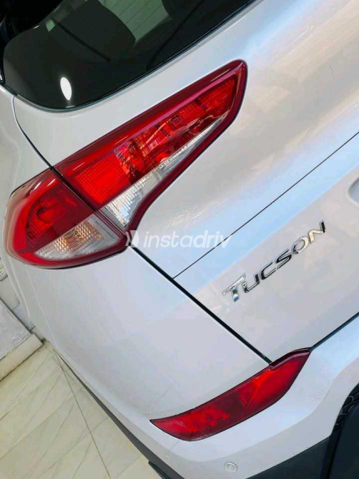 Hyundai Tucson 2017 Silver Automatic Used for Sale in Beheira - 5