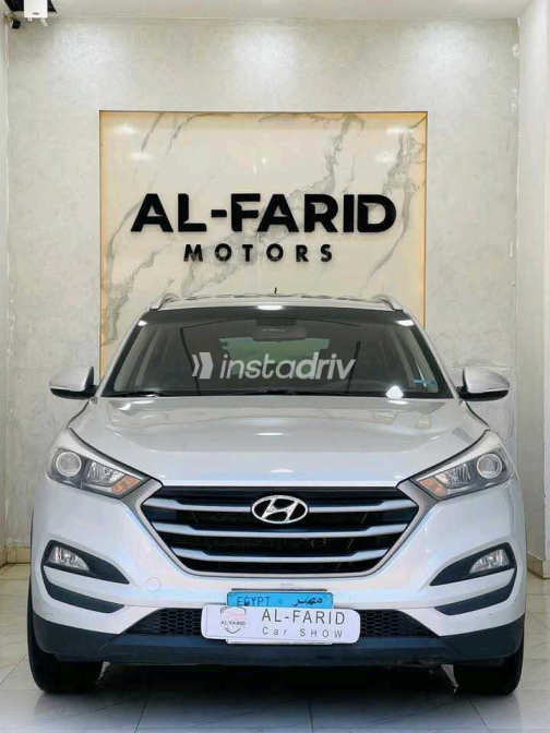Hyundai Tucson 2017 Silver Automatic Used for Sale in Beheira - 7