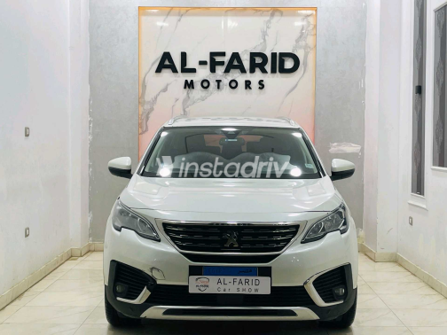 بيجو 5008 2020 أبيض أوتوماتيك مستعملة للبيع في الإسكندرية - 3