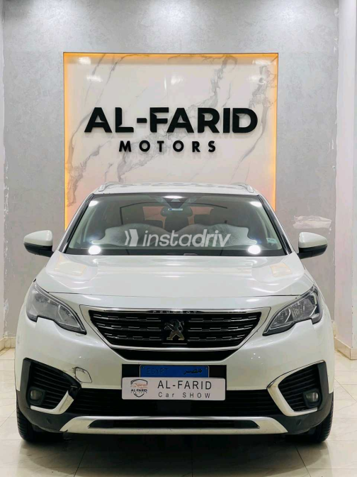 بيجو 5008 2020 أبيض أوتوماتيك مستعملة للبيع في الإسكندرية - 6