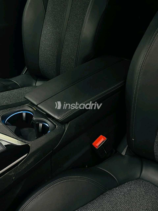 بيجو 5008 2020 أبيض أوتوماتيك مستعملة للبيع في الإسكندرية - 10