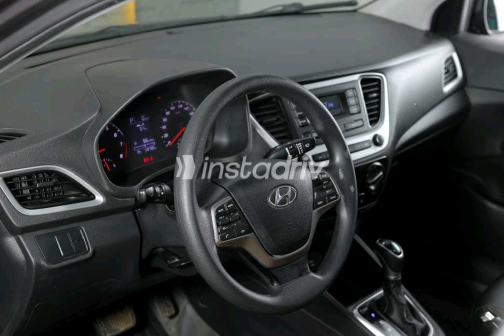 Hyundai Accent 2021 Gray Automatic Used for Sale in Alexandria - 1