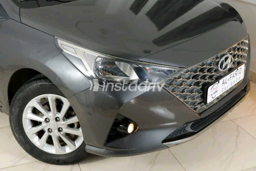 Hyundai Accent 2021 Gray Automatic Used for Sale in Alexandria - 3