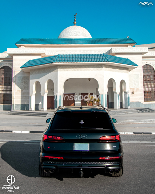 Audi Q7 2025 Black Automatic Used for Sale in Sheraton - 2