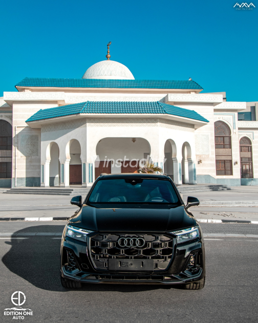 Audi Q7 2025 Black Automatic Used for Sale in Sheraton - 4