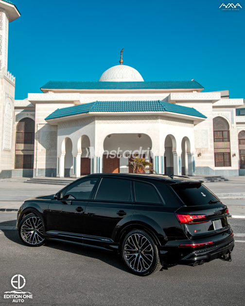Audi Q7 2025 Black Automatic Used for Sale in Sheraton - 8