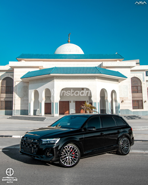 Audi Q7 2025 Black Automatic Used for Sale in Sheraton - 9
