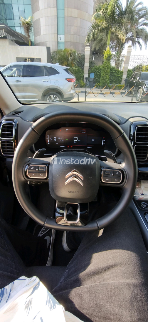Citroën C5 2022 Black Automatic Used for Sale in Cairo - 4