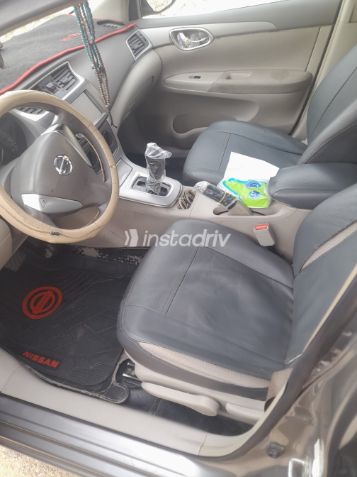 Nissan Sentra 2022 Gray Automatic Used for Sale in Cairo - 1