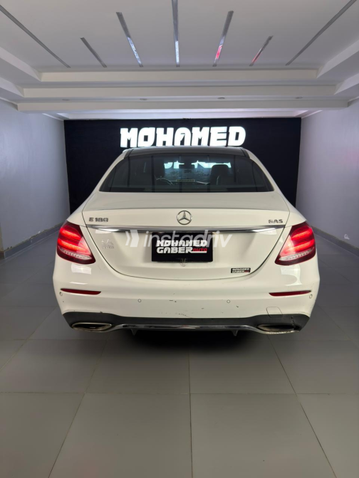 Mercedes E 180 2019 White Automatic Used for Sale in Heliopolis - 5