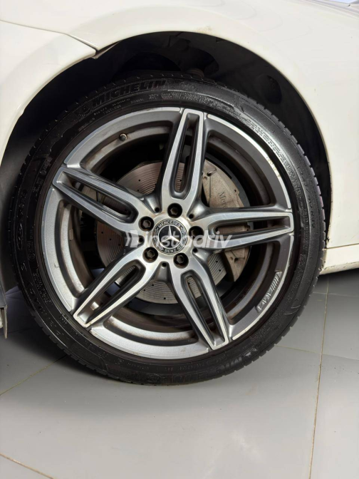 Mercedes E 180 2019 White Automatic Used for Sale in Heliopolis - 6