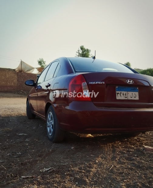 Hyundai Accent 2011 White Automatic Used for Sale in Monufia - 7