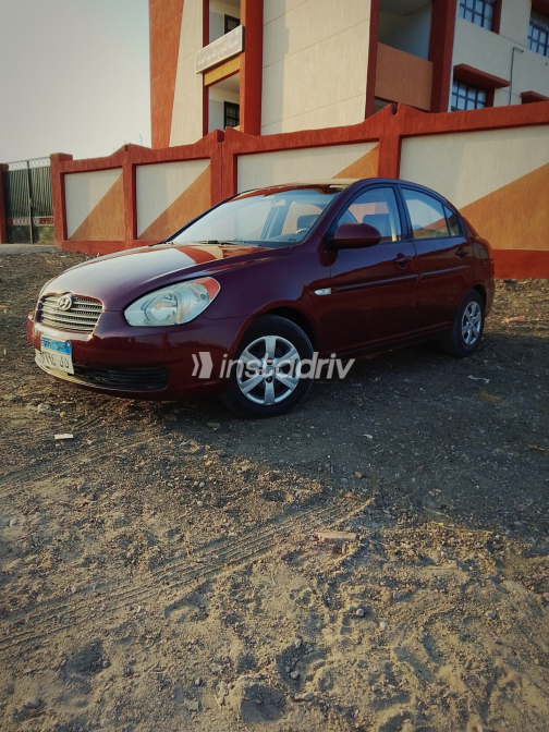 Hyundai Accent 2011 White Automatic Used for Sale in Monufia - 8