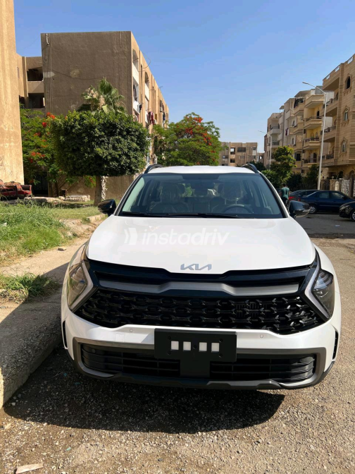 كيا سبورتاج 2026 أبيض أوتوماتيك مستعملة للبيع في الجيزة - 4