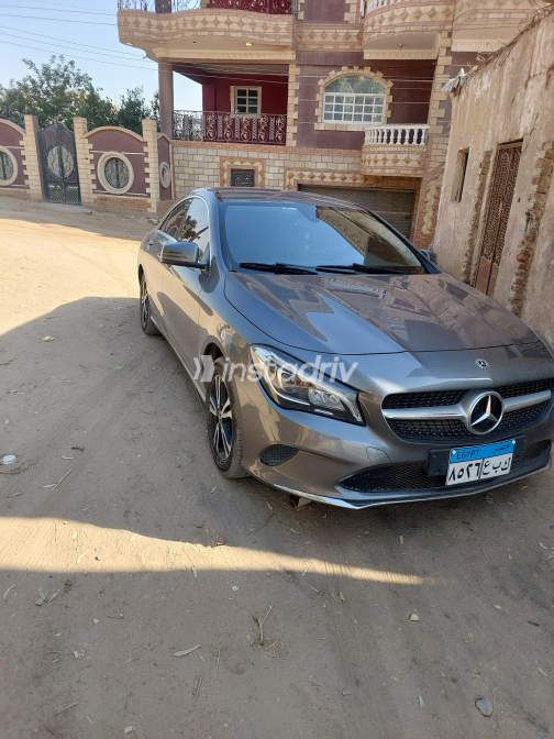 Mercedes CLA 180 2019 Gray Automatic Used for Sale in Greater Cairo ( Cairo + Giza) - 4