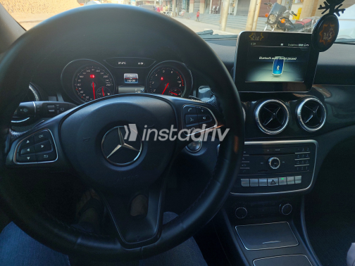 Mercedes CLA 180 2019 Gray Automatic Used for Sale in Greater Cairo ( Cairo + Giza) - 7