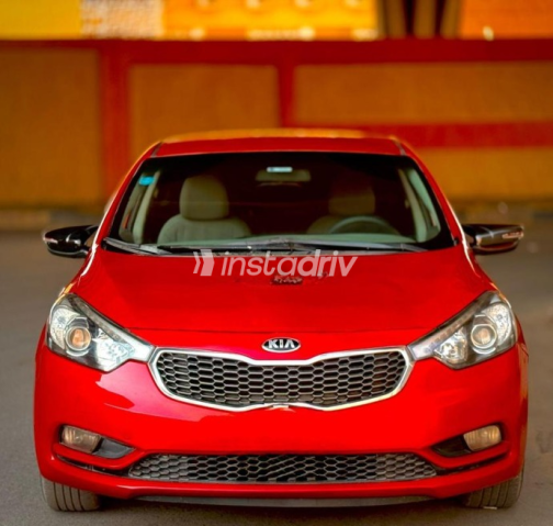 Kia Cerato 2016 Red Automatic Used for Sale in Mohandessin - 1