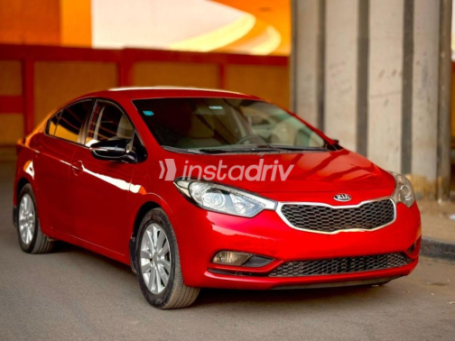 Kia Cerato 2016 Red Automatic Used for Sale in Mohandessin - 2