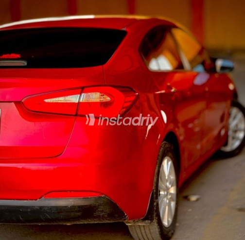 Kia Cerato 2016 Red Automatic Used for Sale in Mohandessin - 5