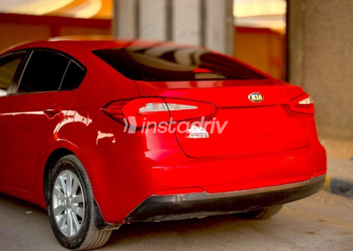Kia Cerato 2016 Red Automatic Used for Sale in Mohandessin - 6