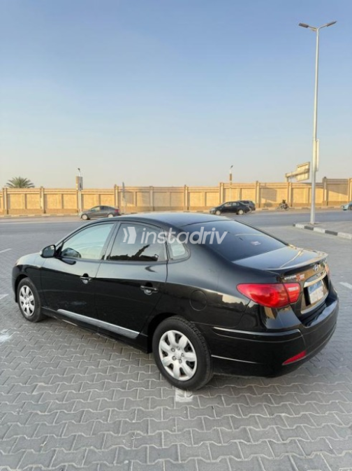 Hyundai Elantra 2021 Black Automatic Used for Sale in Nasr city - 4