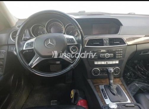 Mercedes C 180 2012 Dark Gray Automatic Used for Sale in Maadi - 2