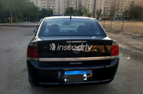 اوبل فيكترا 2008 أسود أوتوماتيك مستعملة للبيع في مصر الجديدة - 4