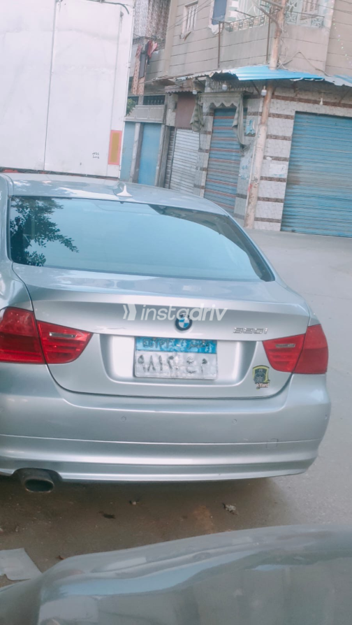 BMW 320 2011 Silver Automatic Used for Sale in Greater Cairo ( Cairo + Giza) - 2