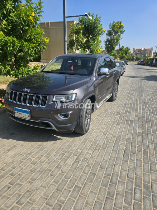 Jeep Grand Cherokee 2017 Gray Automatic Used for Sale in Giza - 5