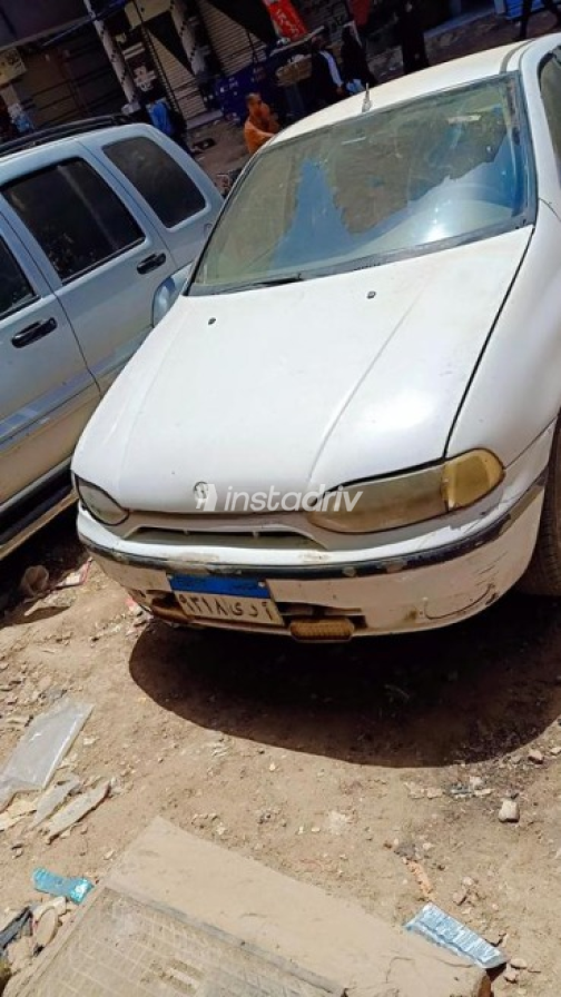 فيات سينا 2002 أبيض يدوي مستعملة للبيع في القاهرة الكبرى ( القاهرة - الجيزة) - 3