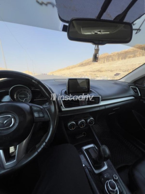 Mazda 3 2015 Black Automatic Used for Sale in Cairo - 4