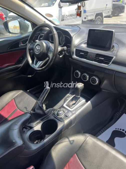 Mazda 3 2015 Black Automatic Used for Sale in Cairo - 6
