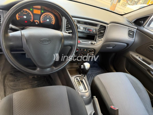 Kia Rio 2009 Silver Automatic Used for Sale in Greater Cairo ( Cairo + Giza) - 4