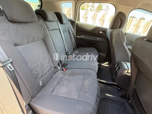 Peugeot 3008 2013 Champagne Automatic Used for Sale in Alexandria - 4