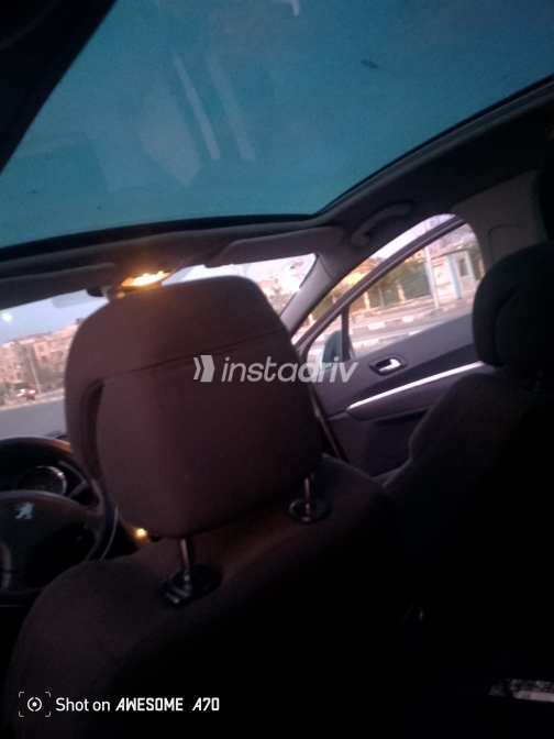 Peugeot 3008 2013 Brown Automatic Used for Sale in Cairo - 3