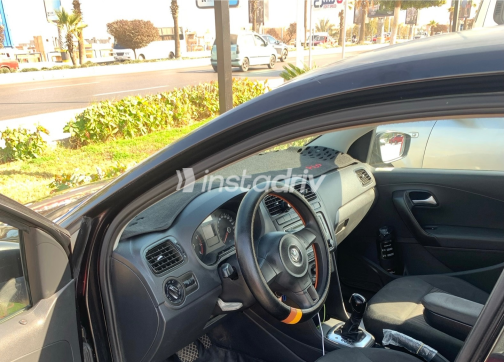 Volkswagen Polo 2014 Black Automatic Used for Sale in Cairo - 2