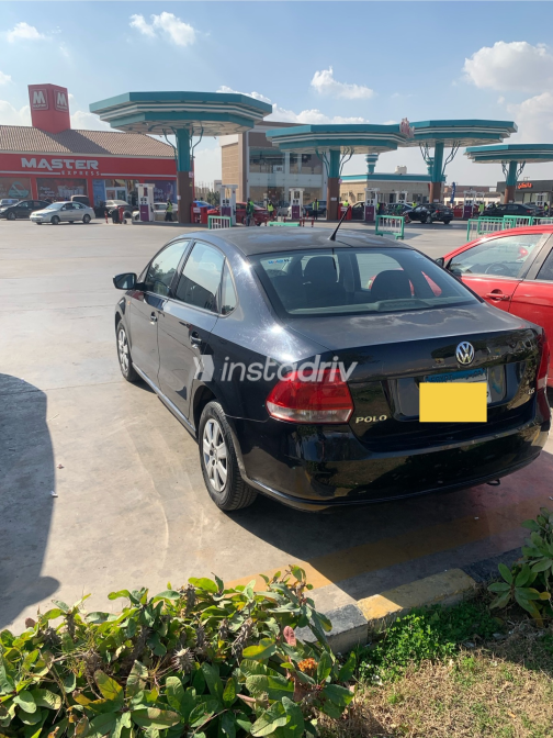 Volkswagen Polo 2014 Black Automatic Used for Sale in Cairo - 4