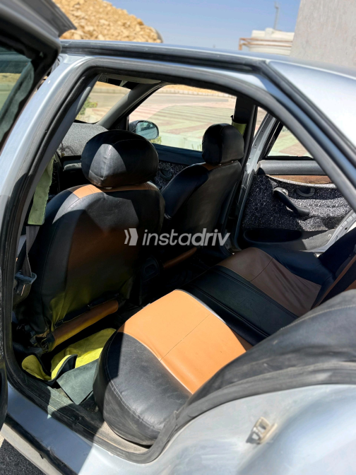Peugeot 406 1997 Silver Manual Used for Sale in Cairo - 1