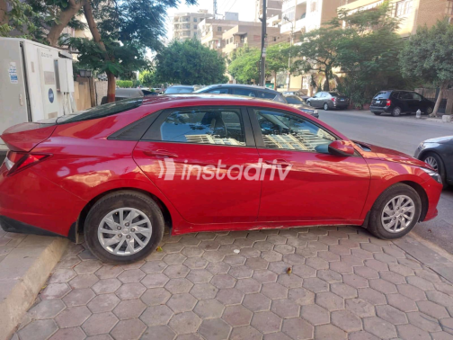 Hyundai Elantra CN7 2021 White Automatic Used for Sale in Heliopolis - 5