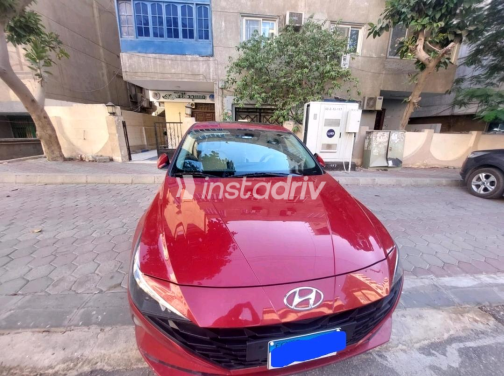 Hyundai Elantra CN7 2021 White Automatic Used for Sale in Heliopolis - 6