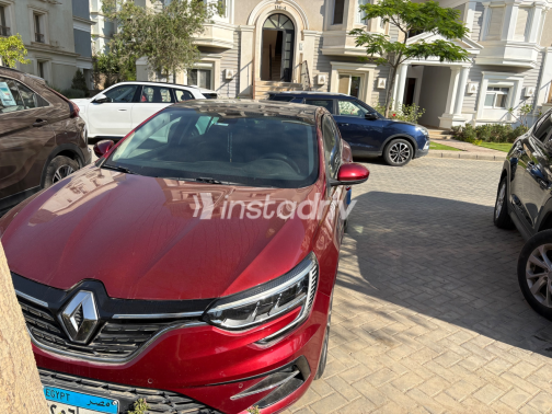 Renault Megane 2022 Red Automatic Used for Sale in Cairo - 4