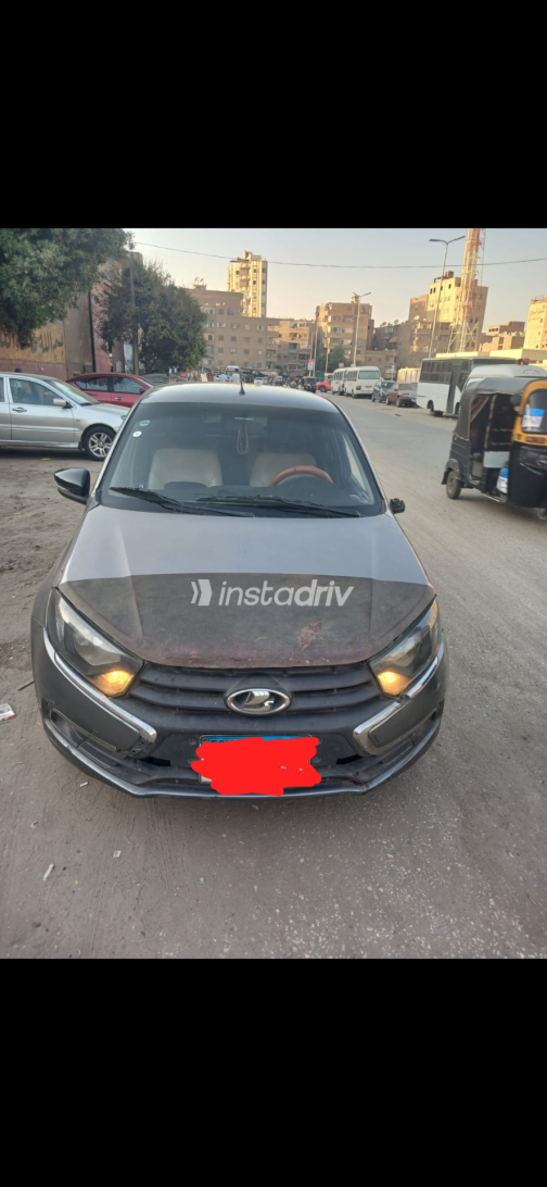 Lada Granta 2022 Gray Automatic Used for Sale in Imbaba - 2