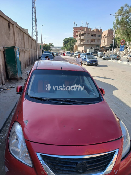 Nissan Sunny 2014 Red Automatic Used for Sale in Maadi - 2