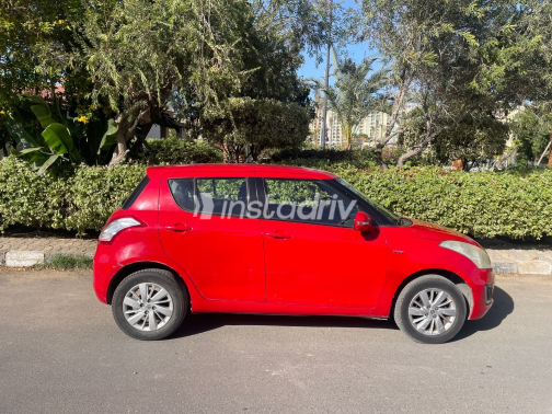 Suzuki Swift 2016 Red Automatic Used for Sale in Alexandria - 4