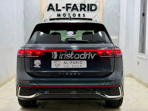 Volkswagen Tiguan 2024 Dark Gray Automatic Used for Sale in Beheira - 2