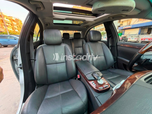 مرسيدس S 500 2006 فضي أوتوماتيك مستعملة للبيع في مصر الجديدة - 1